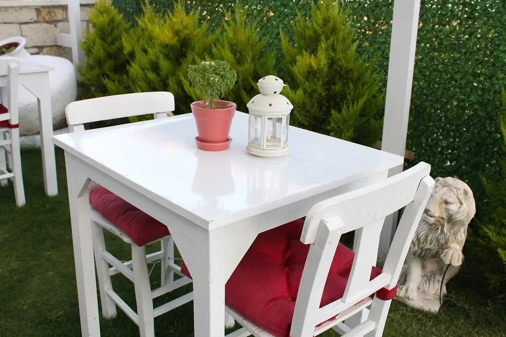 Bed and Breakfast Alacati Lucky Angel Hotel