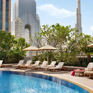 ***** Apart Otel Shangri-la Birleşik Arap Emirlikleri